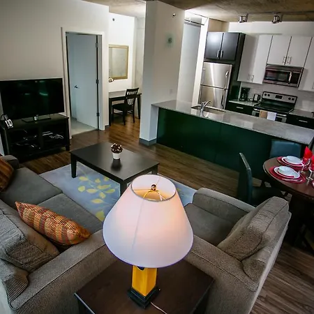Apartment Royal Living Group Union Station Chicago