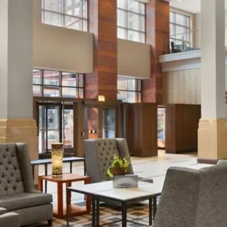 Hotel Embassy - Downtown River North