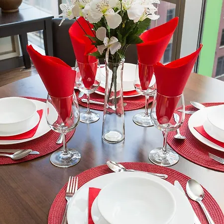 Royal Living Group Union Station Apartment *