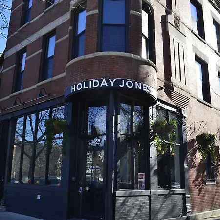 Holiday Jones Hostel