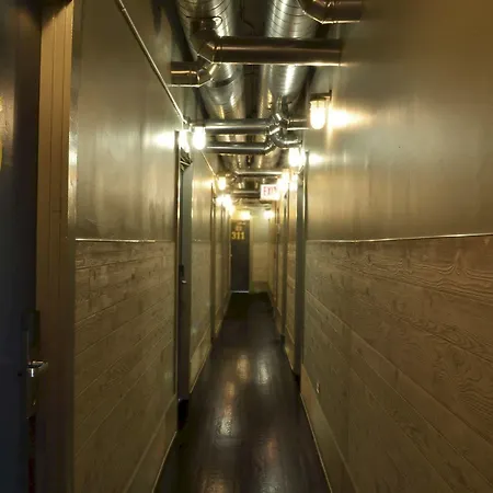 Hostel Holiday Jones Chicago