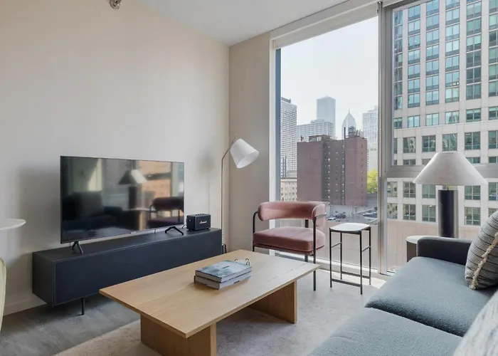 River North Jr 1Br W Game Room Nr Beach L Chi-971
