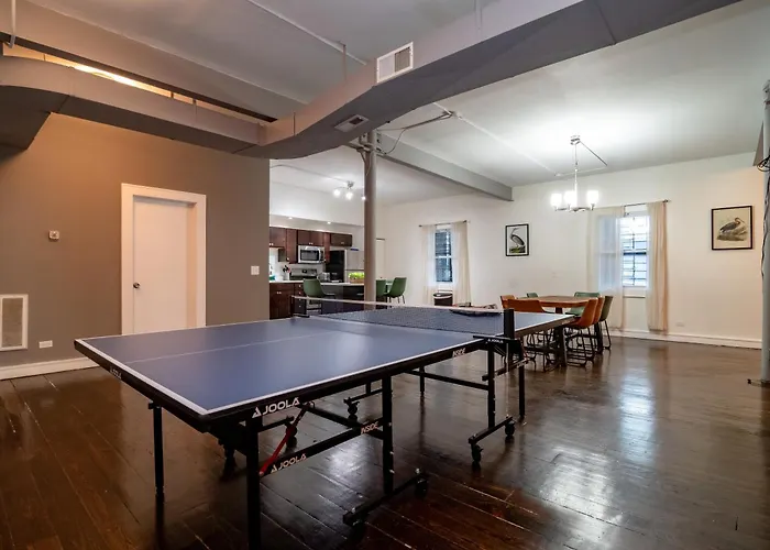 Bright South Loop 3Br Escape With Pingpong Table And Optional Parking Minutes To Art Institute, Grant Park & Mccormick Place Events