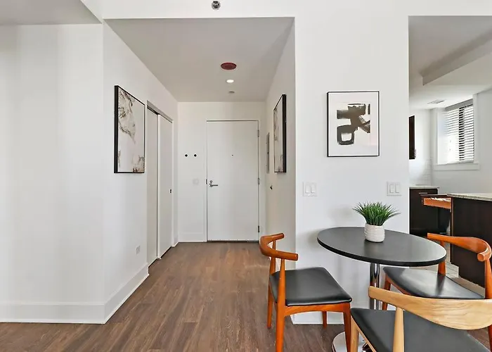 2Br Stylish Apartment In Hyde Park - Shoreland 1320