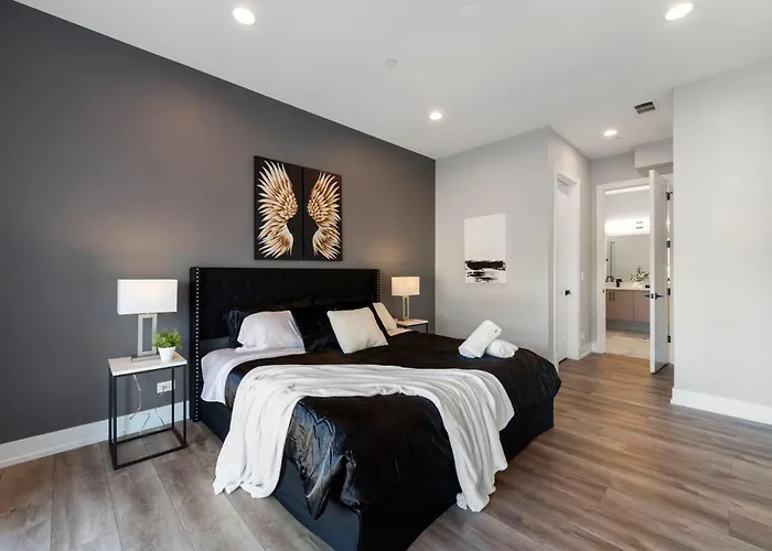 Contemporary Luxury: New 3Br 2Ba Stylish Haven