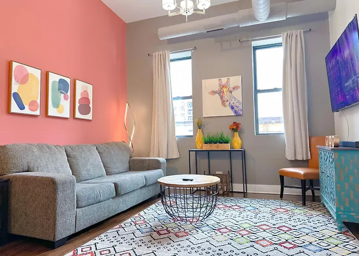 Spacious 420-Friendly 2Br Retreat Near Mccormick Place, Grant Park And Soldier Field