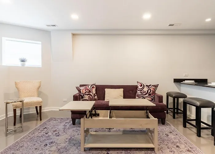 New Adorable Unit Located In Historic Greystone