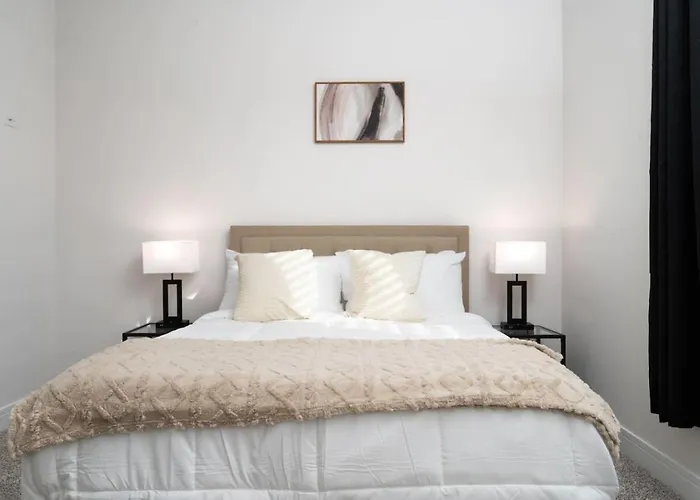 Affordable Private Room - Shared