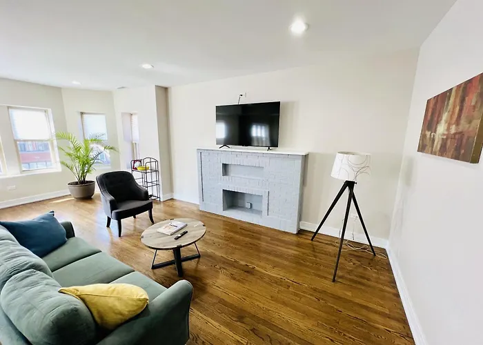 Harmony Near The Lake, Modern 3 Bed 2 Bath