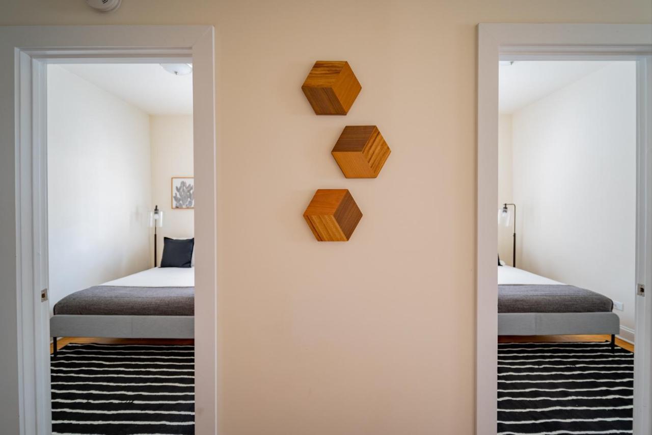 Appartement 3-bedroom Gem With In-unit Laundry - Lawndale 1 & 2 Rep *