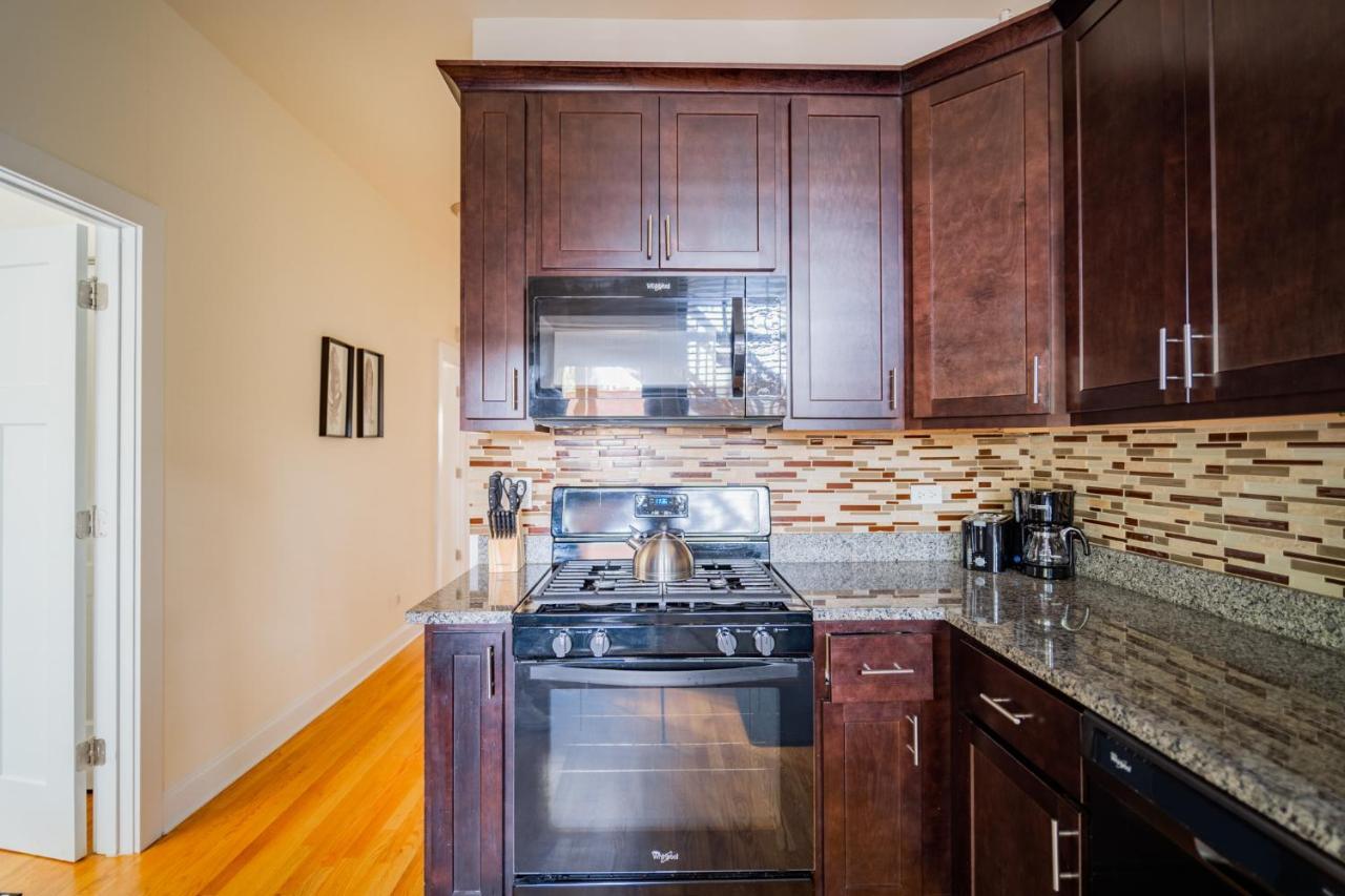 Appartement 3-bedroom Gem With In-unit Laundry - Lawndale 1 & 2 Rep Chicago