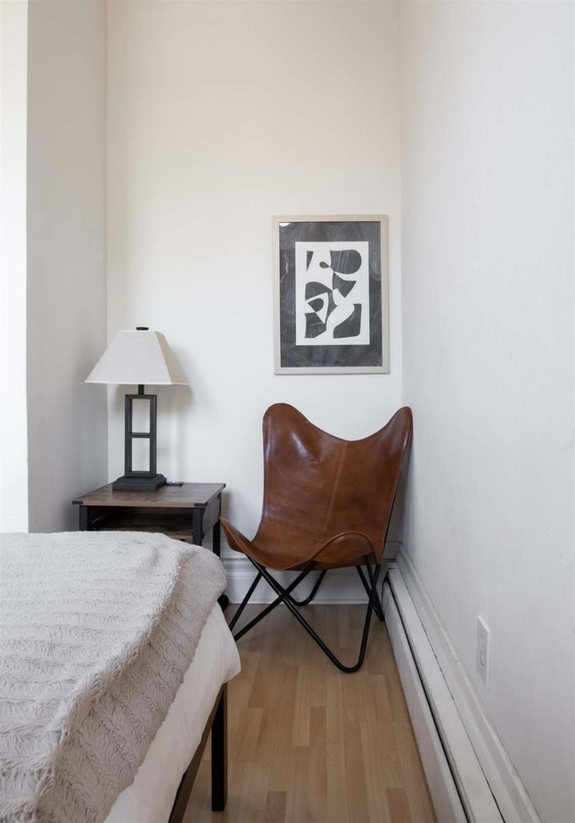 Steps To Bars, Lake, Eats With Easy Access By Zencity Appartement