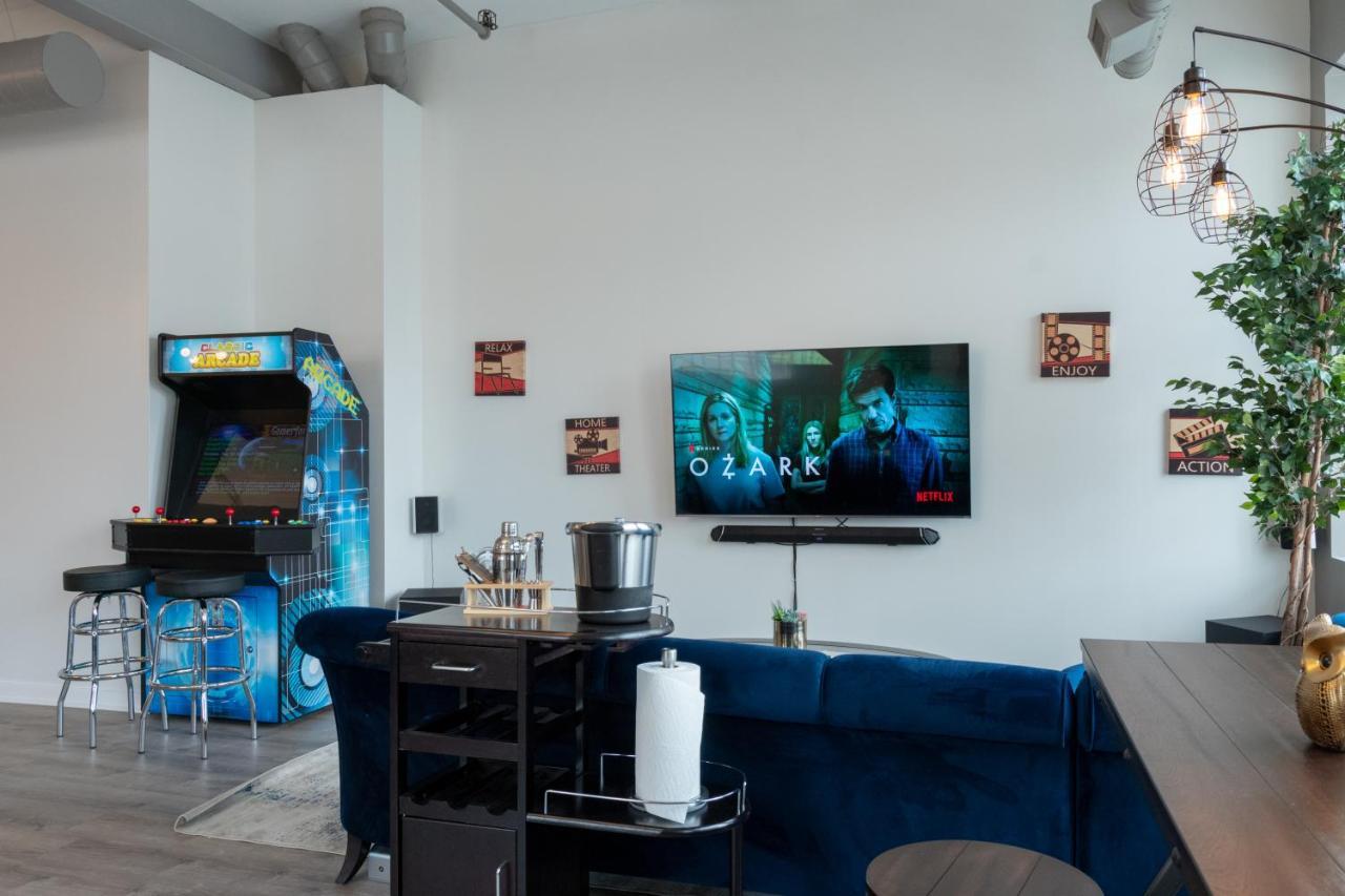 Penthouse Of Joy With Over 4000 Games! Apartamento *