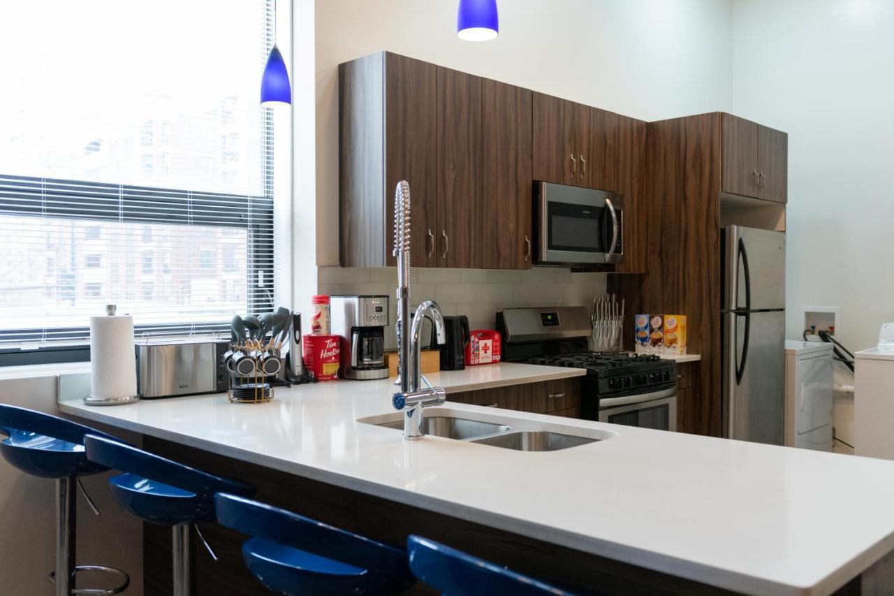 Penthouse Of Joy With Over 4000 Games! Apartamento Chicago