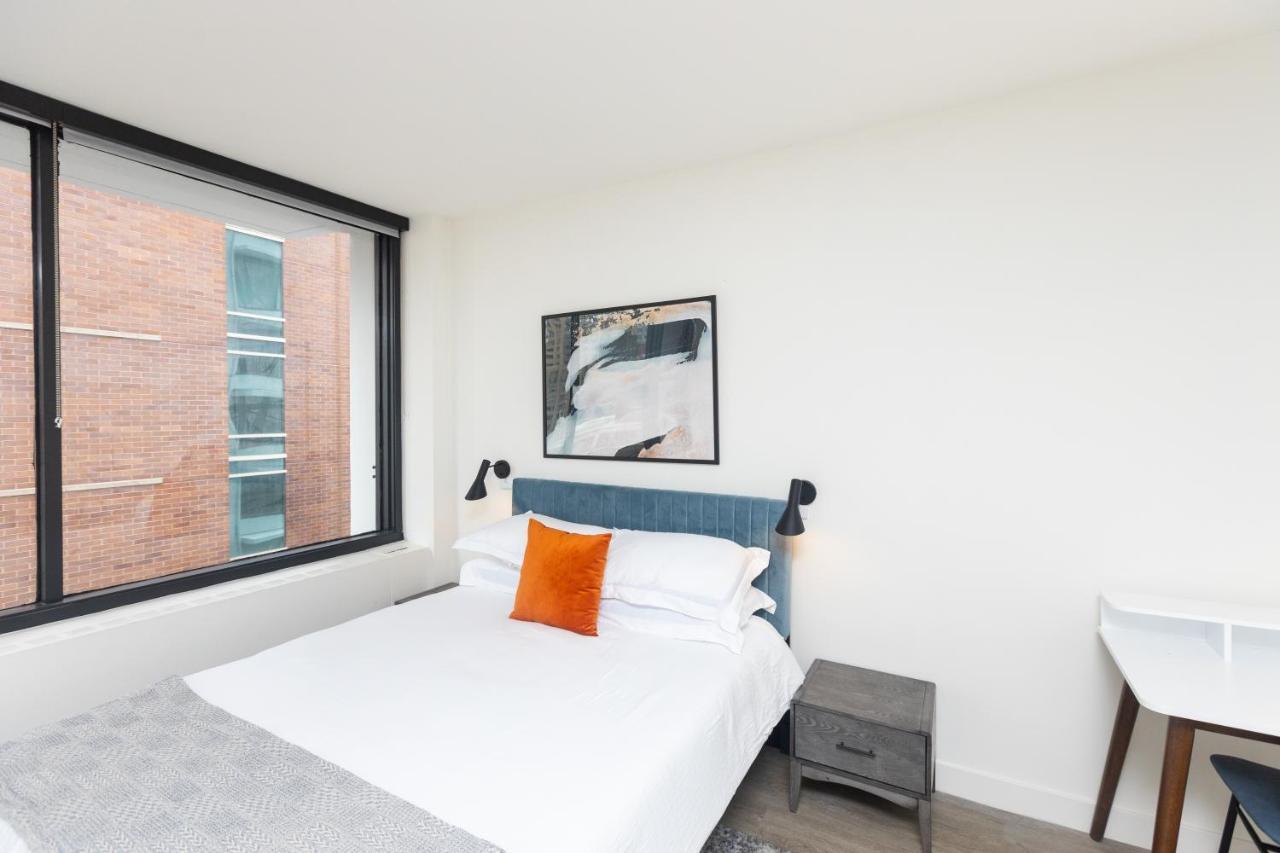 21 East - Chic Dt Apts With Rooftop By Zencity *