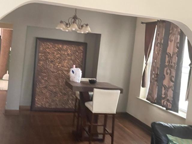 Casa de hóspedes Clean, Spacious, Inexpensive Queen Br Chicago