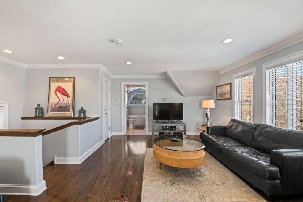 Casa de Férias Luxe 5br 5ba Single-family With Free Parking & Pet Friendly!