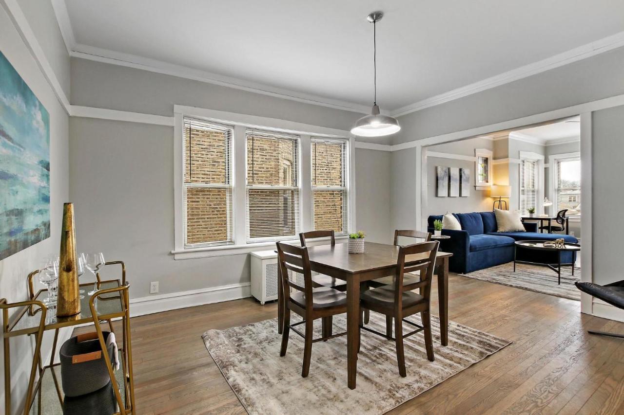 2br Beaming & Roomy Close To Shops - Springfield 2 Apartment