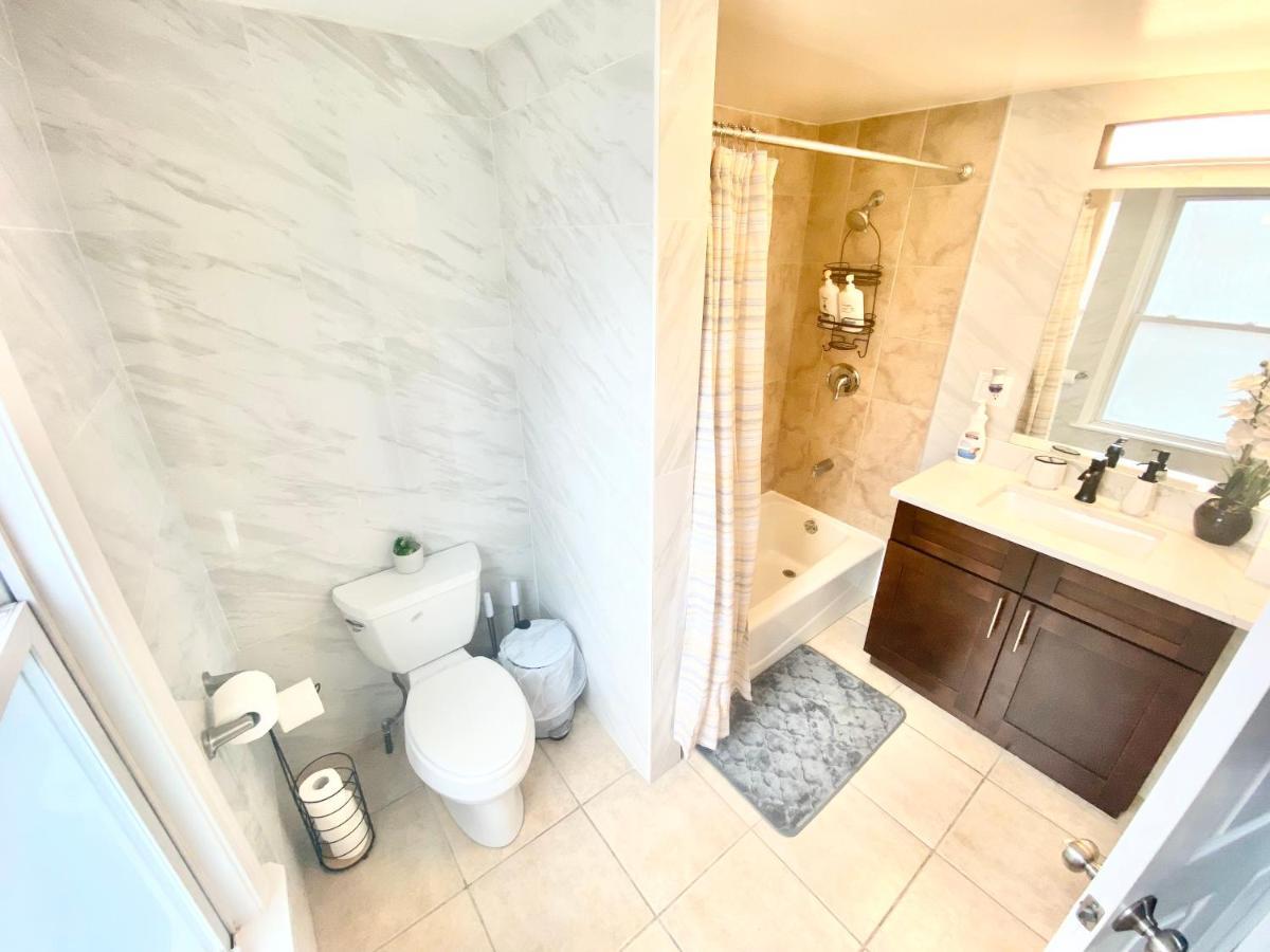 Appartement Emalux Near Downtown,bus,train,hospitals,united-center,fulton Market *