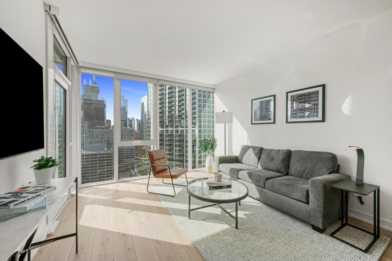 Hotel Level - River North Chicago