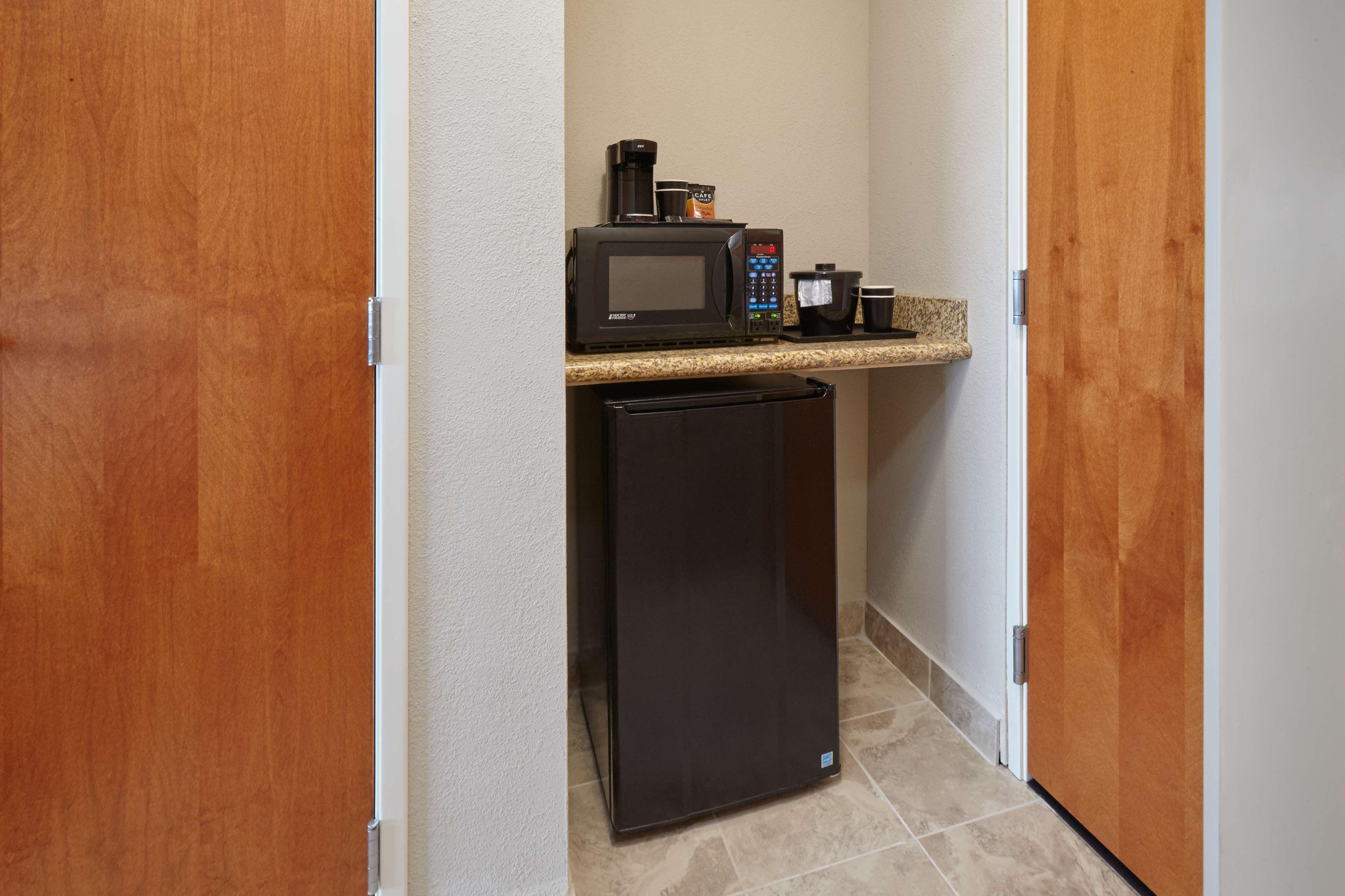 Western Hyde Park 2* Chicago