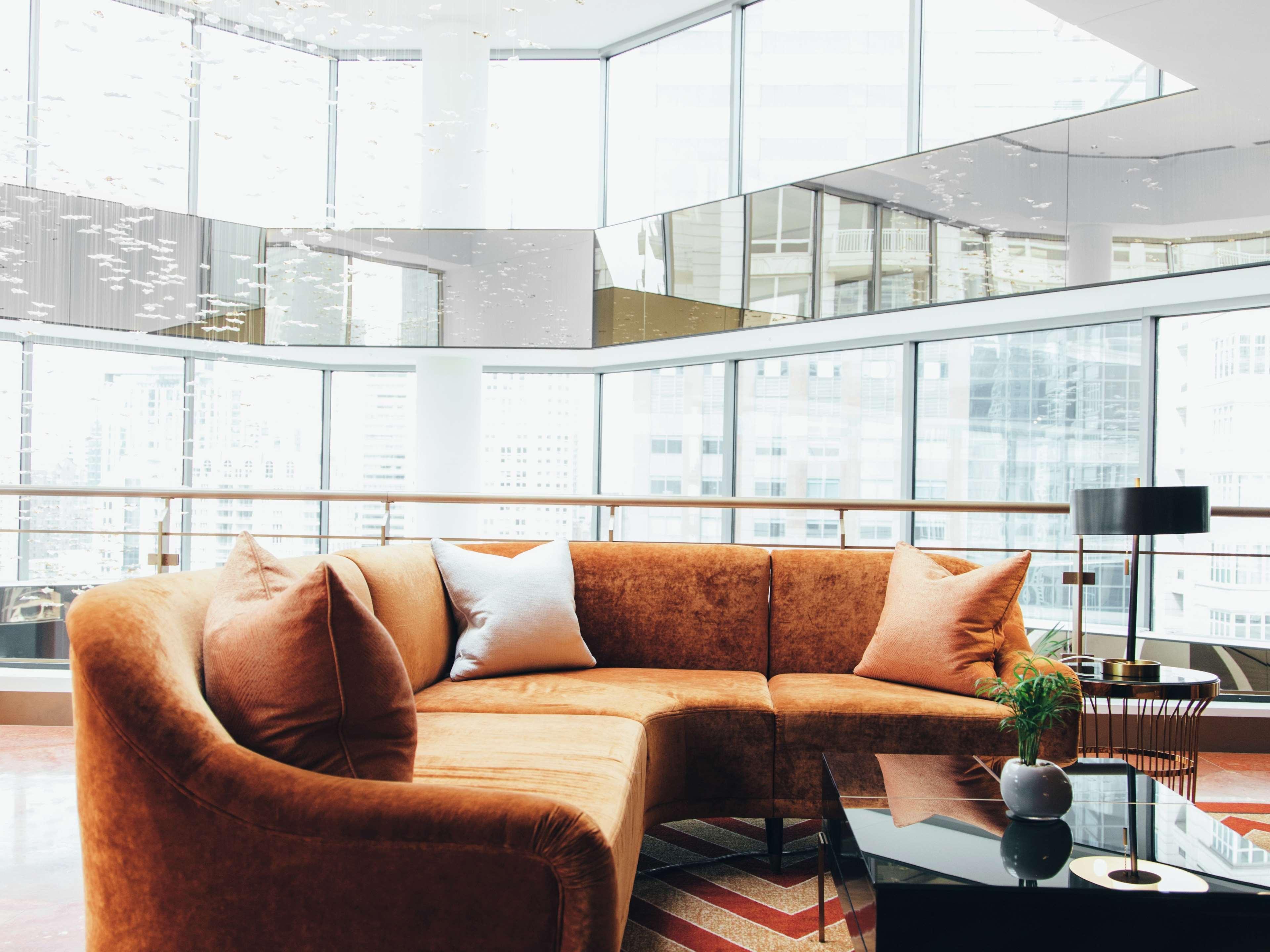 By Marriott Downtown Magnificent Mile 3*