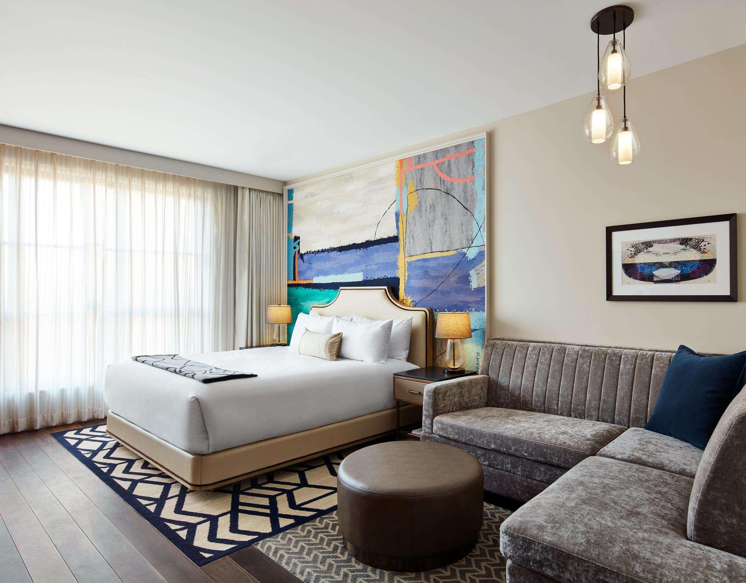 Sophy Hyde Park Hotel 4*