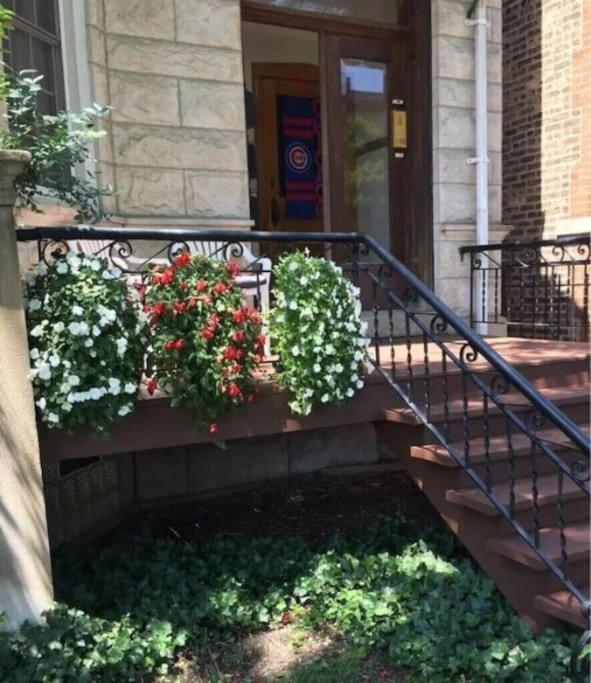 The Wrigleyville Garden 200 Steps To Wrigley-2br Apartamento