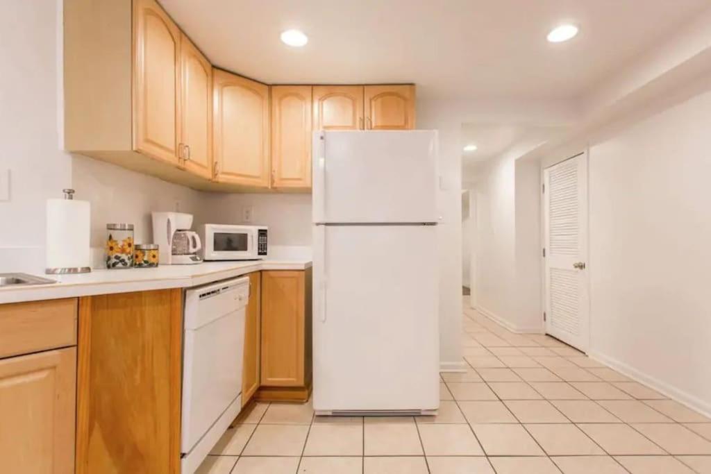 The Wrigleyville Garden 200 Steps To Wrigley-2br Apartamento *