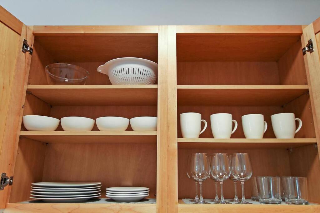 1br Deluxe With Complete Amenities - Campbell 3 * Chicago