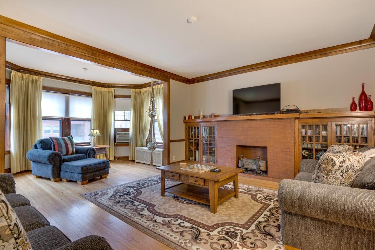 Apartment Lovely Near Loyola - Enjoy The Wonderful Outdoor Space And Sun - For The Whole Crew Apts Chicago