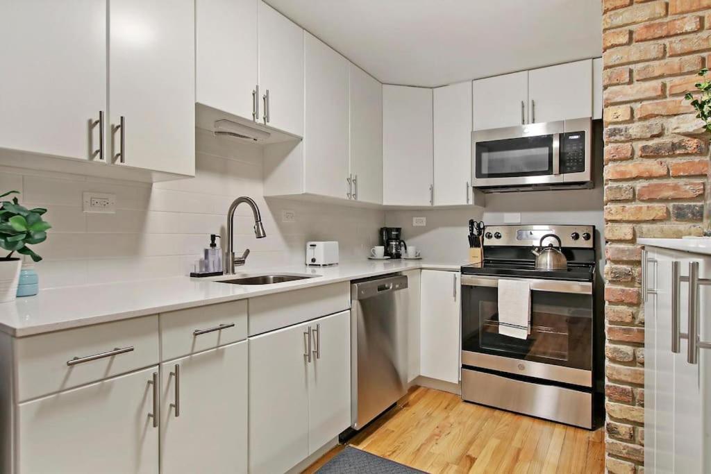 Charming 2br In The Heart Of - Barry Gb Appartement Chicago