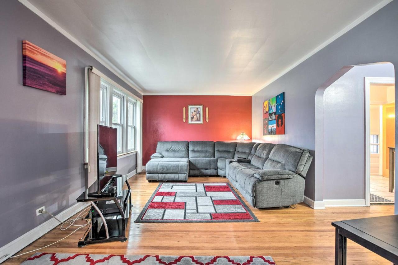 With Spacious Yard 14 Mi To Dtwn Casa de Férias Chicago