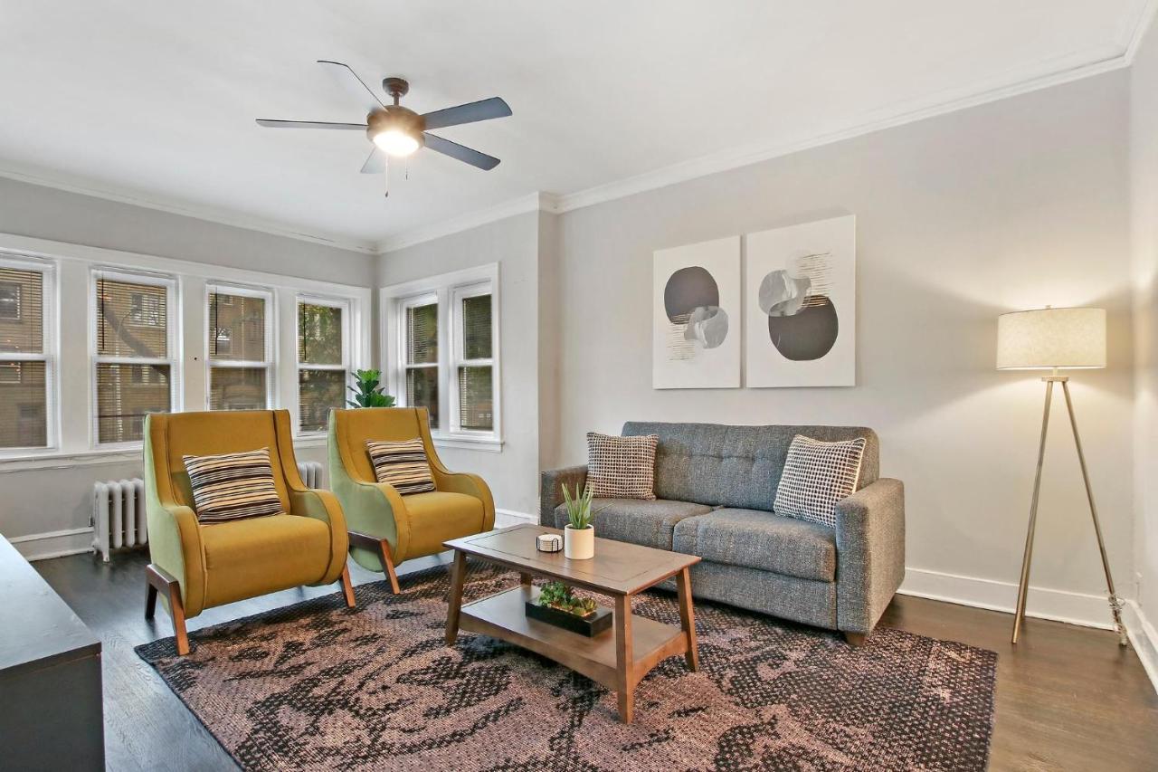 2br Comfy & Artistic Outfitted For Comfort - Francisco 1 Chicago