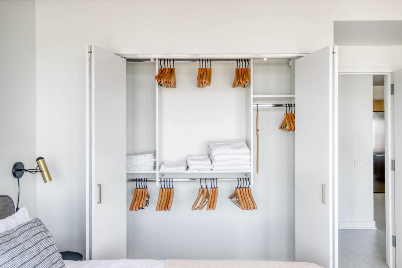 W Loop W Gym Pool Coworking Nr Uic Chi-435