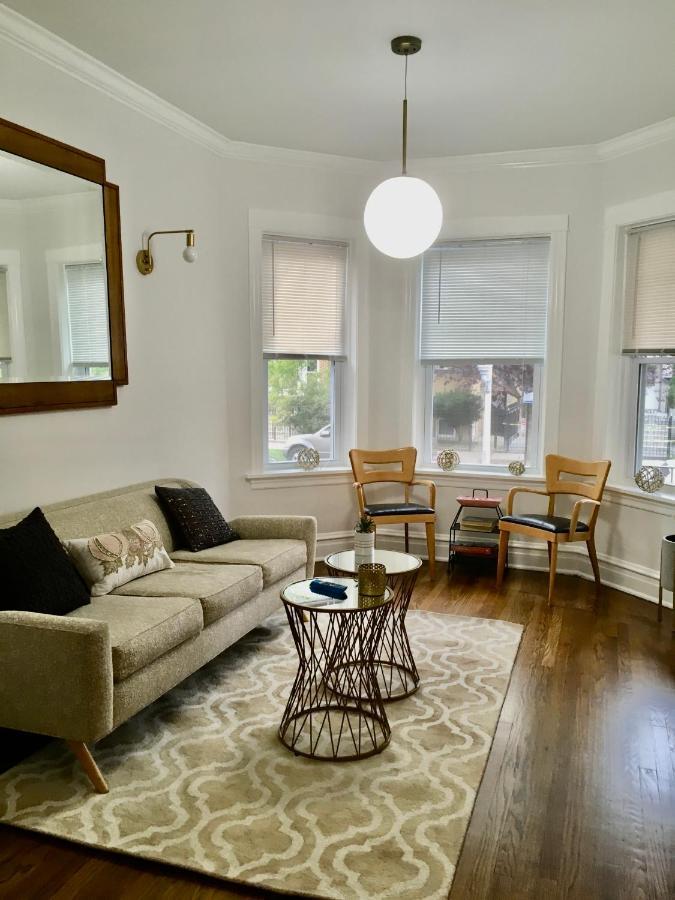 Logan Square Modern Apartment Chicago