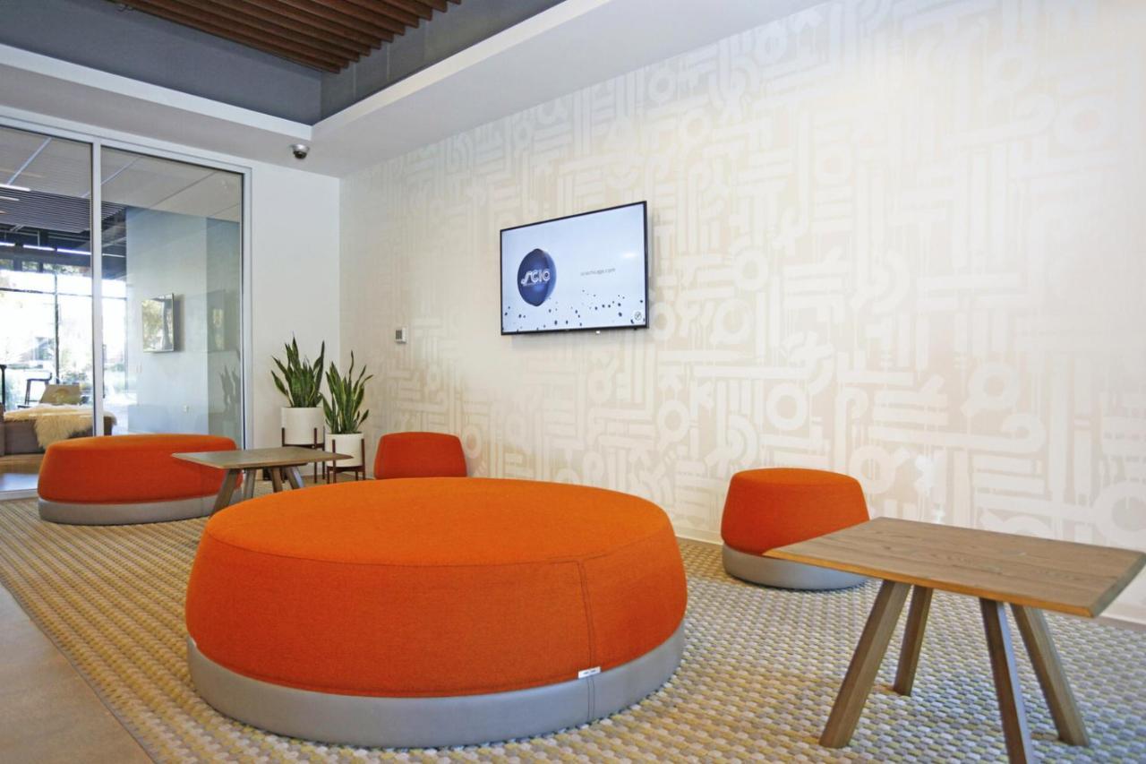 Medical District 1br W Wd Gym Nr Hospitals Chi-720 Chicago