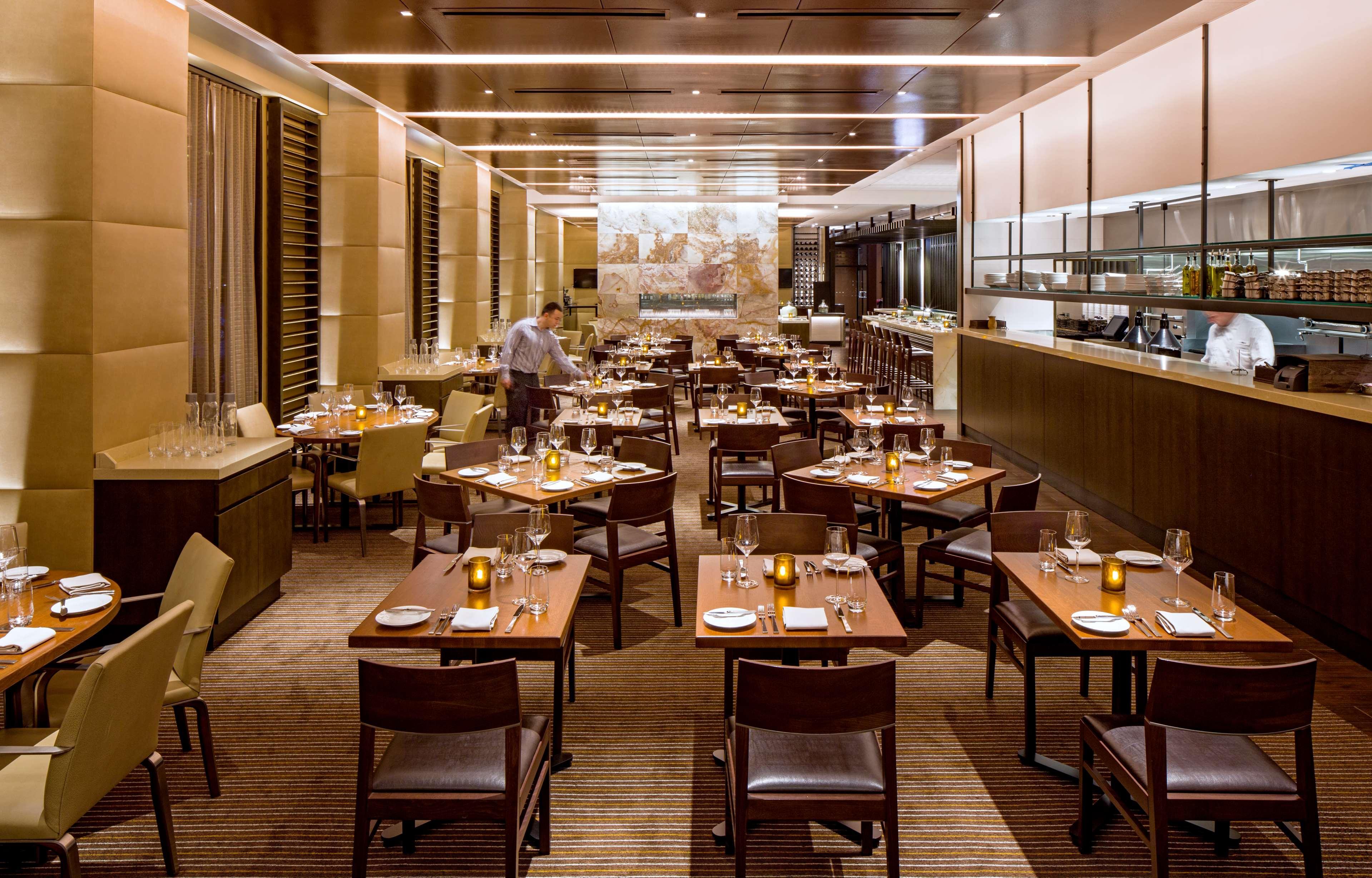 Hyatt Regency Hotel 4*