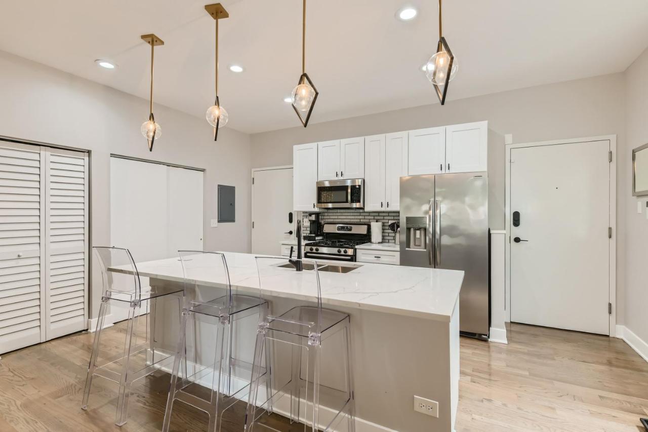 Apartment University Of - 1 Bed / 2 Bath W/parking Space Chicago