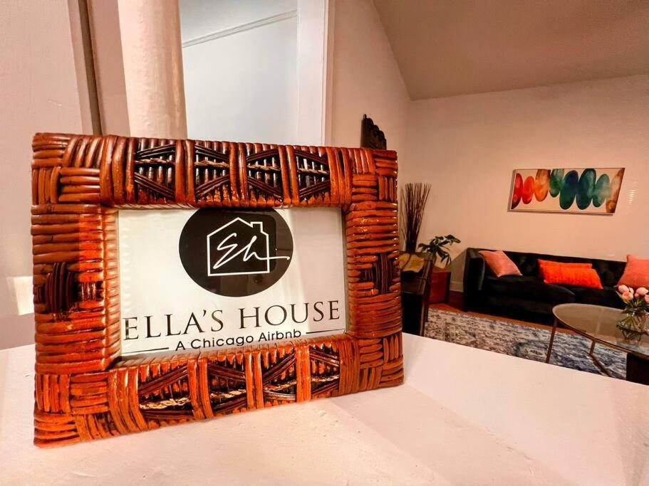 Modern Vintage 2br Walkable To Dining & Lakefront Chicago