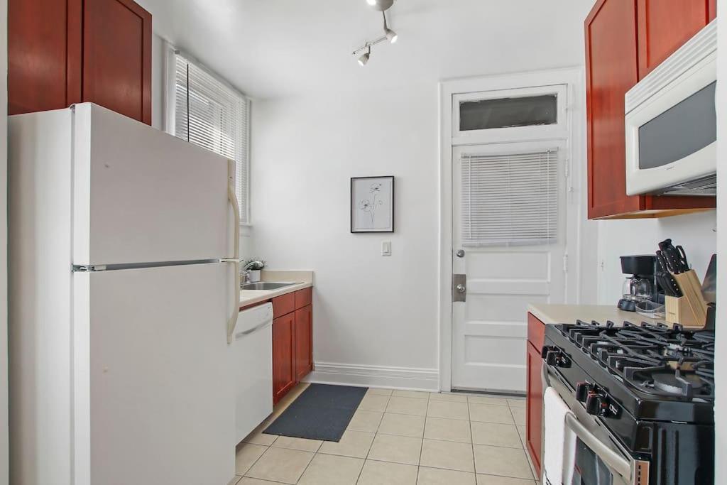 Ideal, Spacious & Furnished 1br - Cullom C2 *