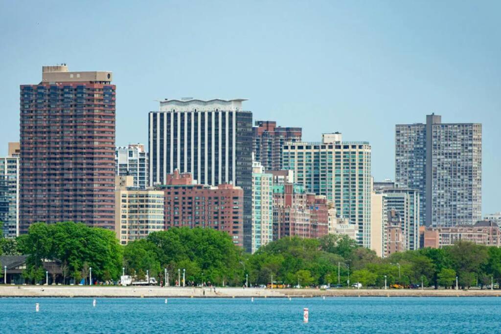 Apartamento Live The Dream In Wrigleyville's 3br Gem