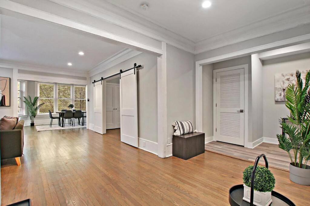 Great Location! 15 Min From Dt -historic Hyde Park Apartamento *