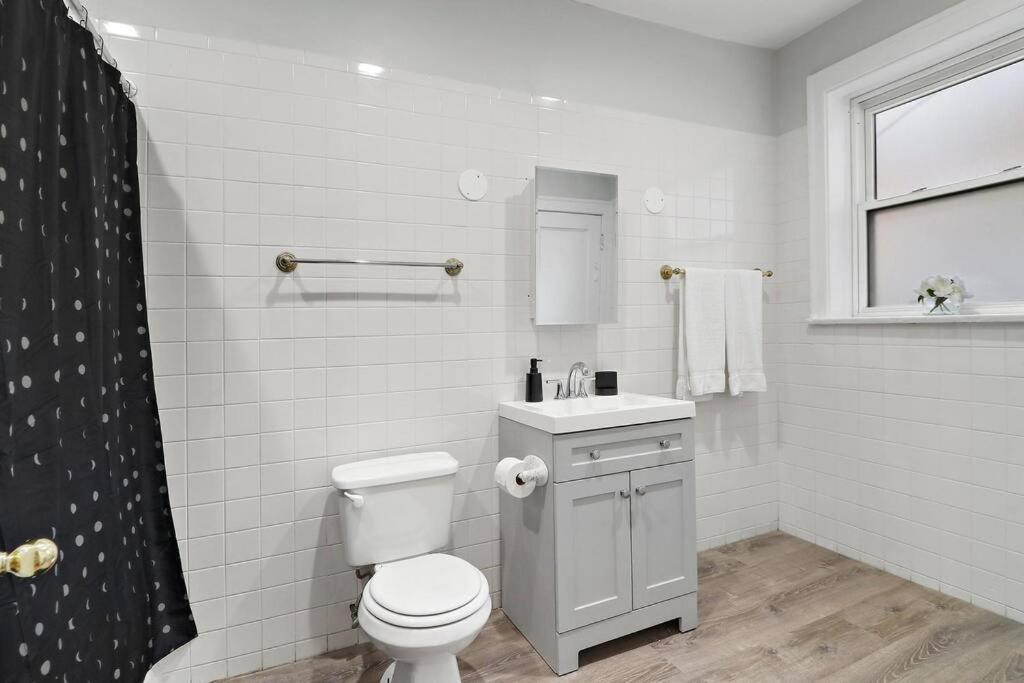 Spacious 4br Apt In Historic Hyde Park Near Beach Appartement *