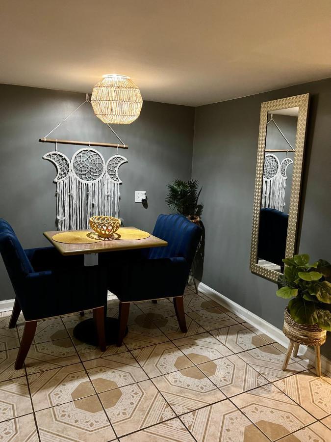 Apartamento Chicago-pilsen Boho With Free Parking - Unit C *