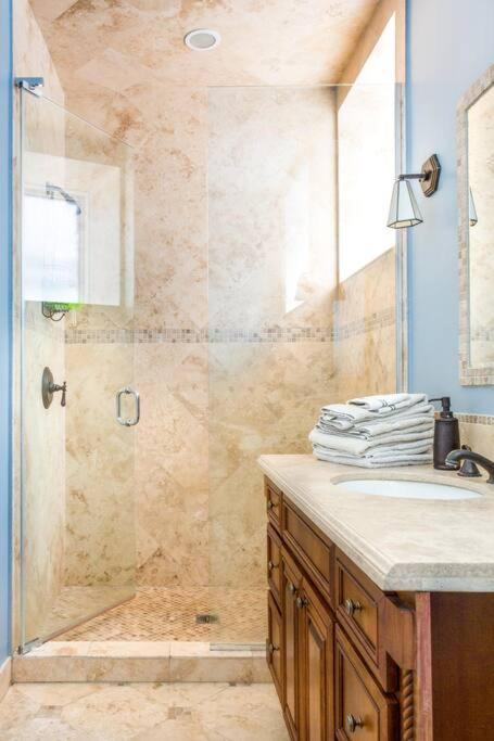 Villa Featured In Socials Luxurious Airbnbs *