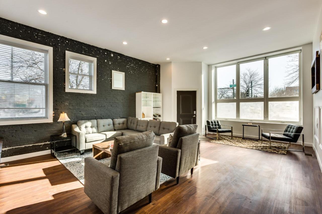 Converted Store Front Lets Live Like A Local In The Heart Of It All! Apartment