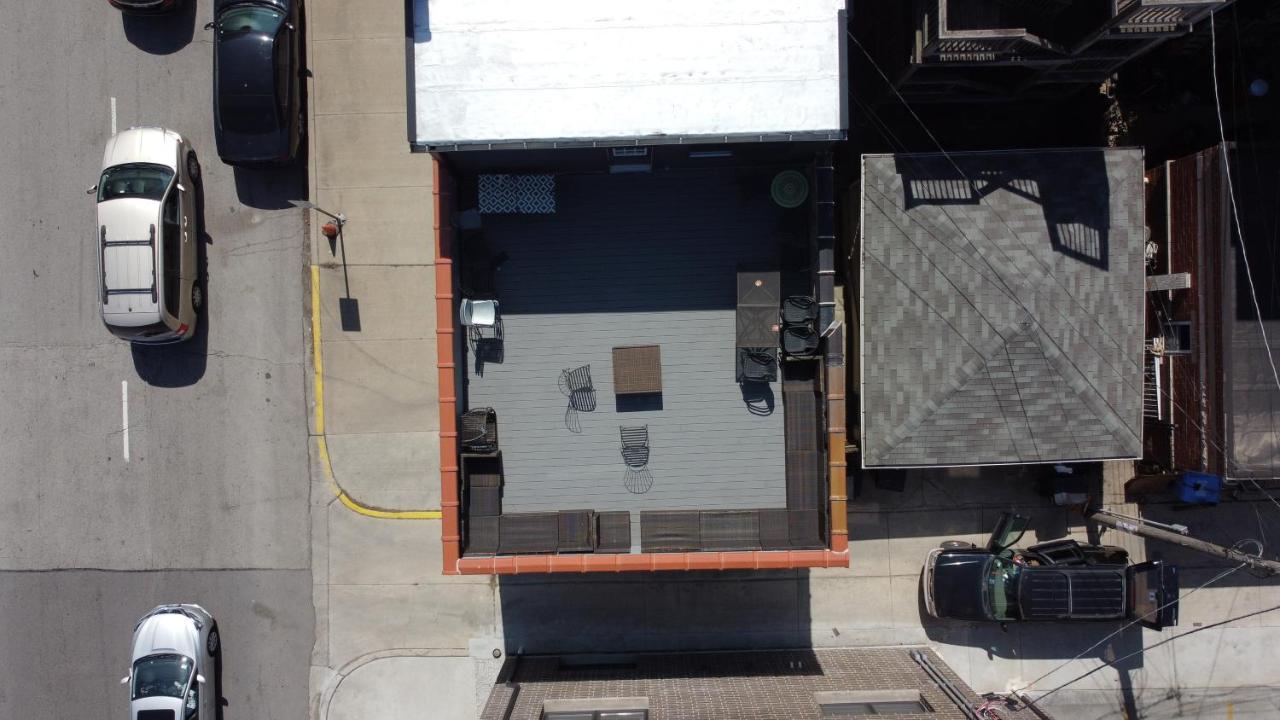 Converted Store Front Lets Live Like A Local In The Heart Of It All!