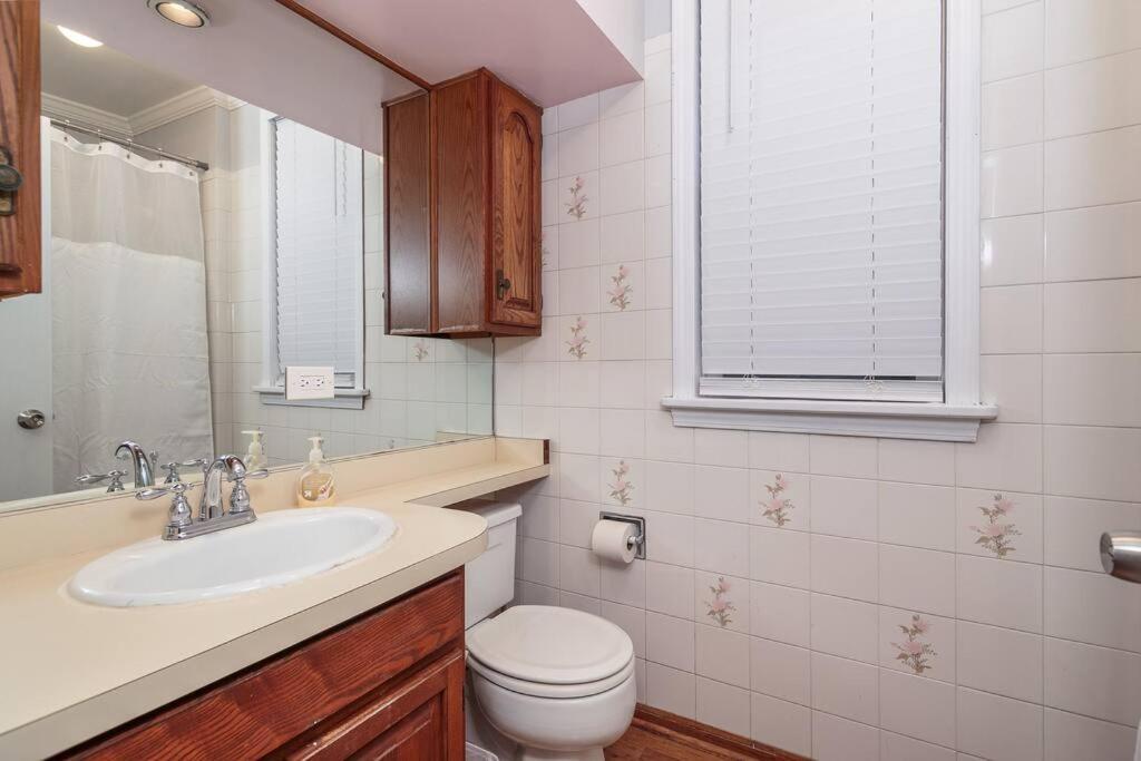 Apartment Mtm Fully Furnished In Old Town - 2 Beds