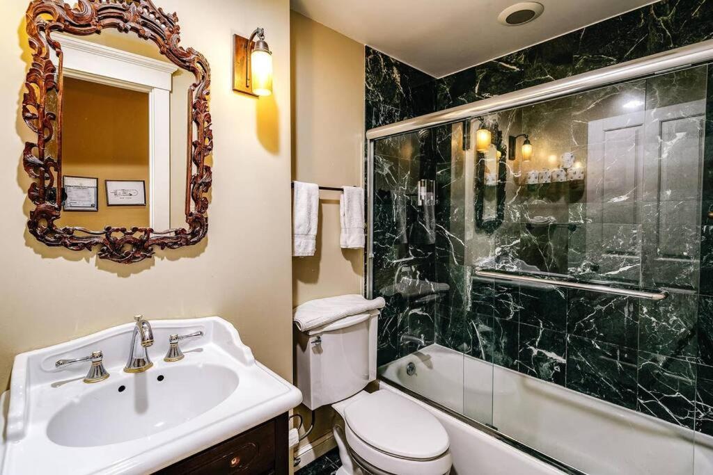 Apartamento Brownstone In Gold Coast - Downtown